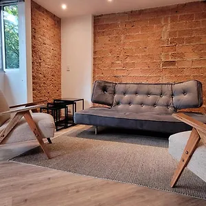apartaestudios-margarita-apartment.hotels-bogota.net/
