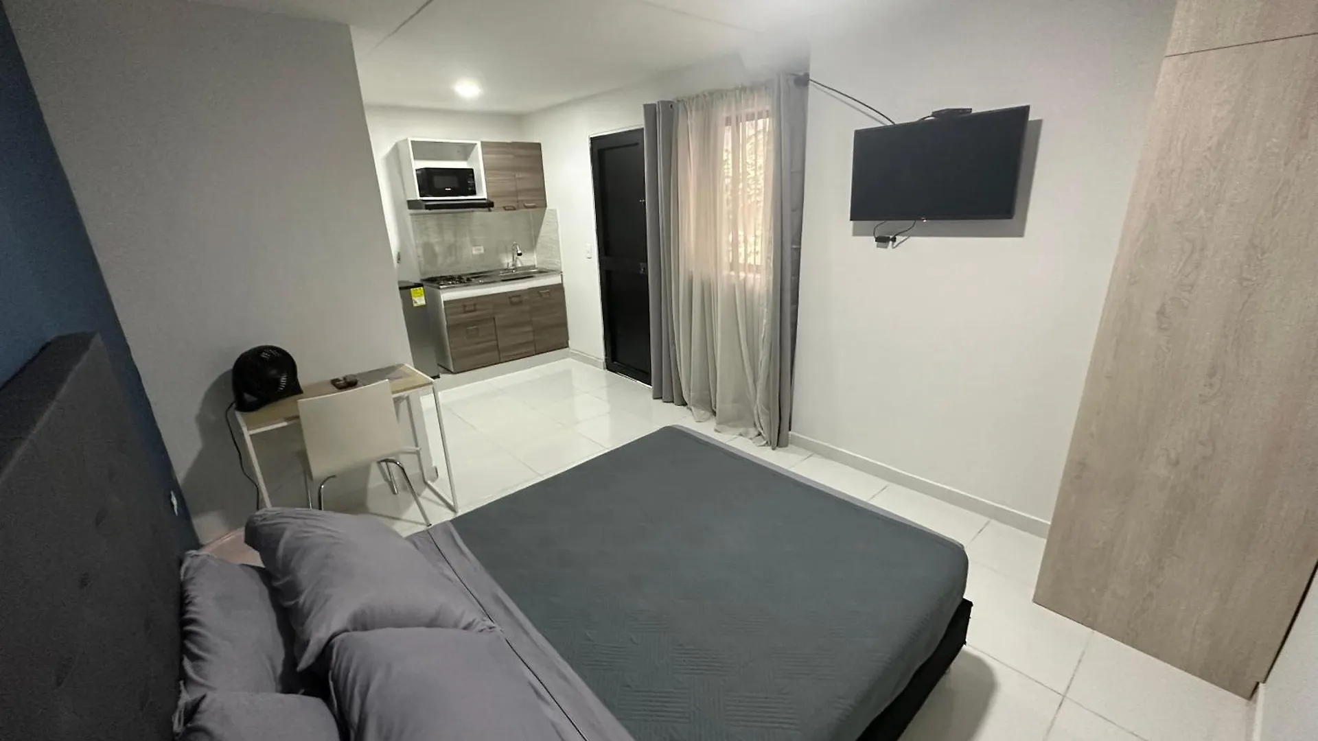 Hotel Florida Inn Медельин Колумбия