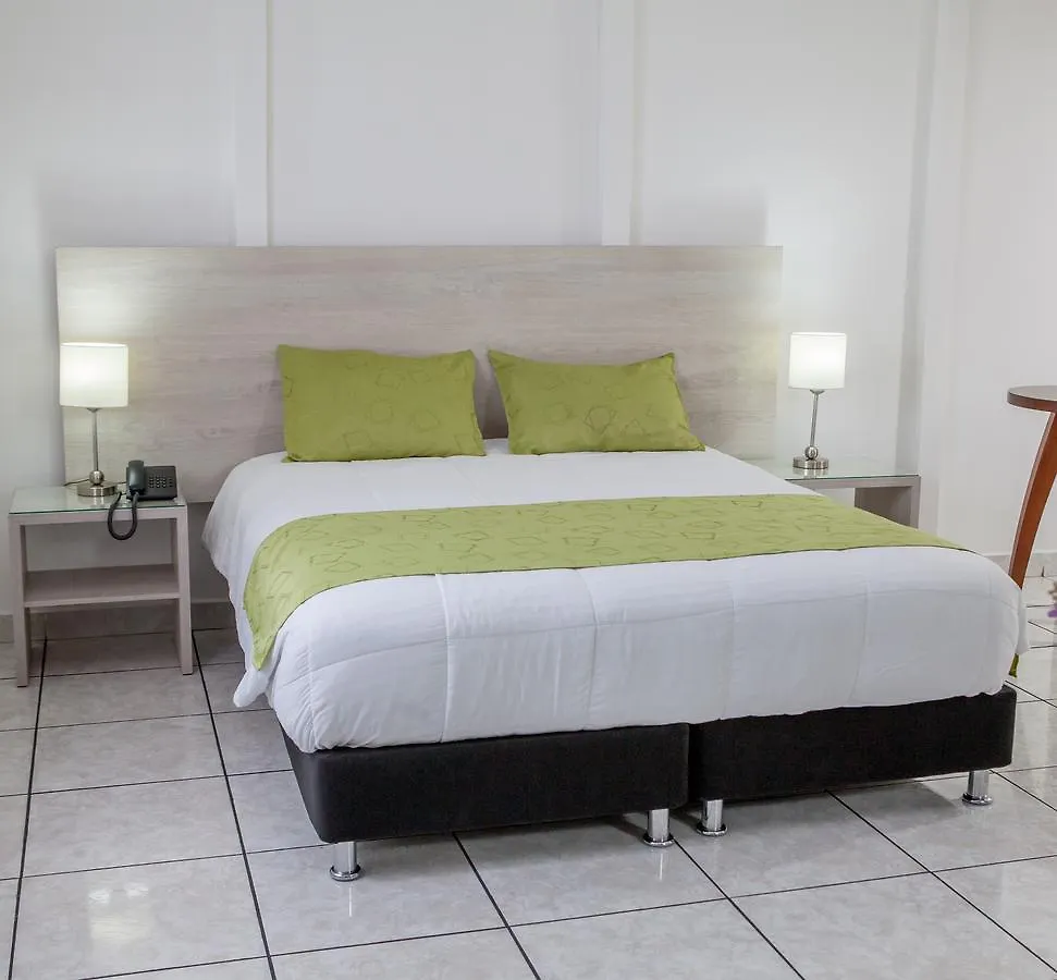 Hotel Florida Inn Медельин