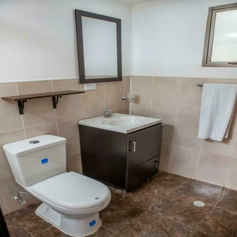 **  Hotel Florida Inn Медельин Колумбия